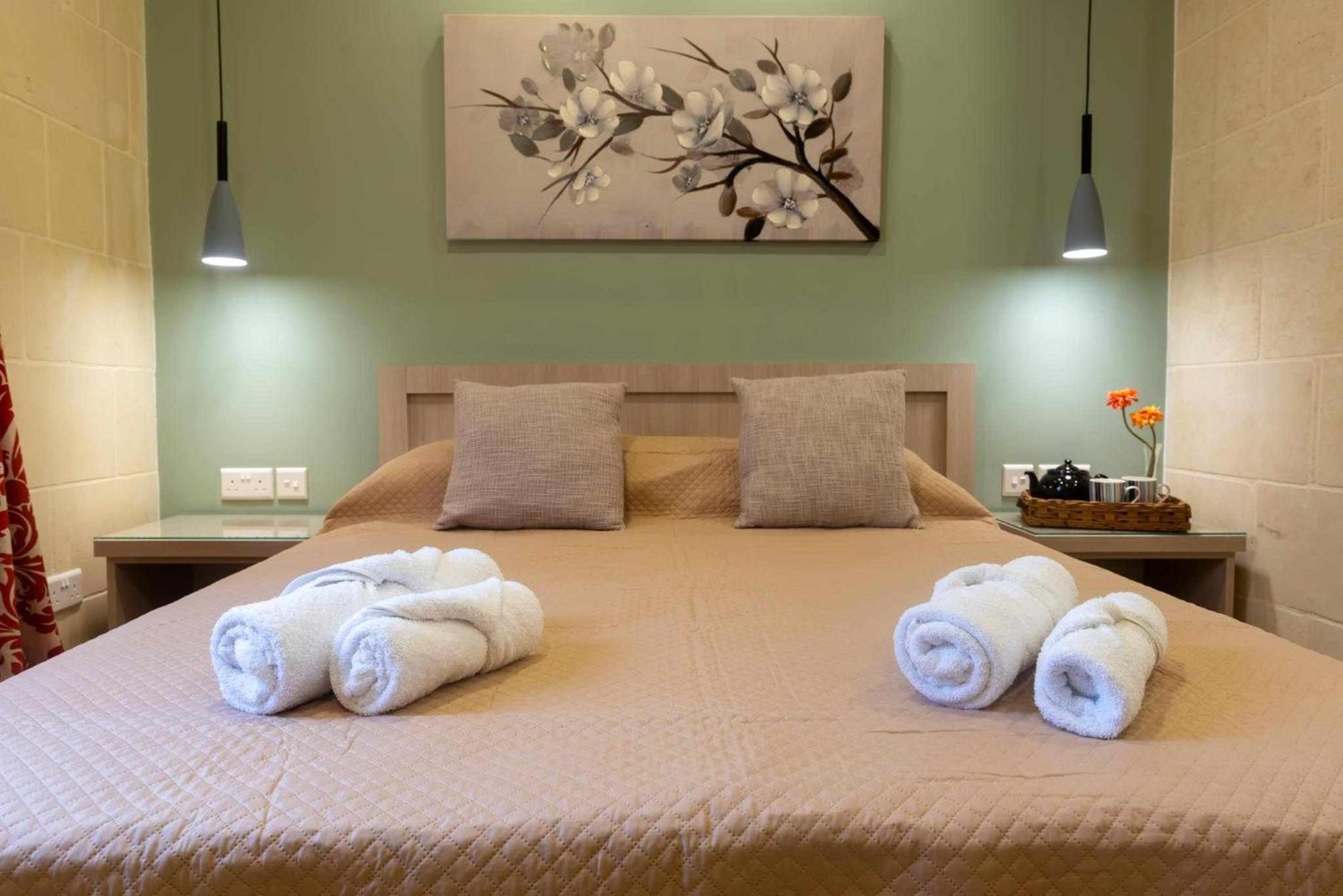 Casa Maria Pia Apartment Надур Екстериор снимка