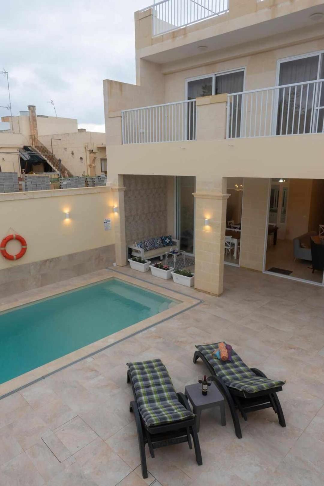 Casa Maria Pia Apartment Надур Екстериор снимка