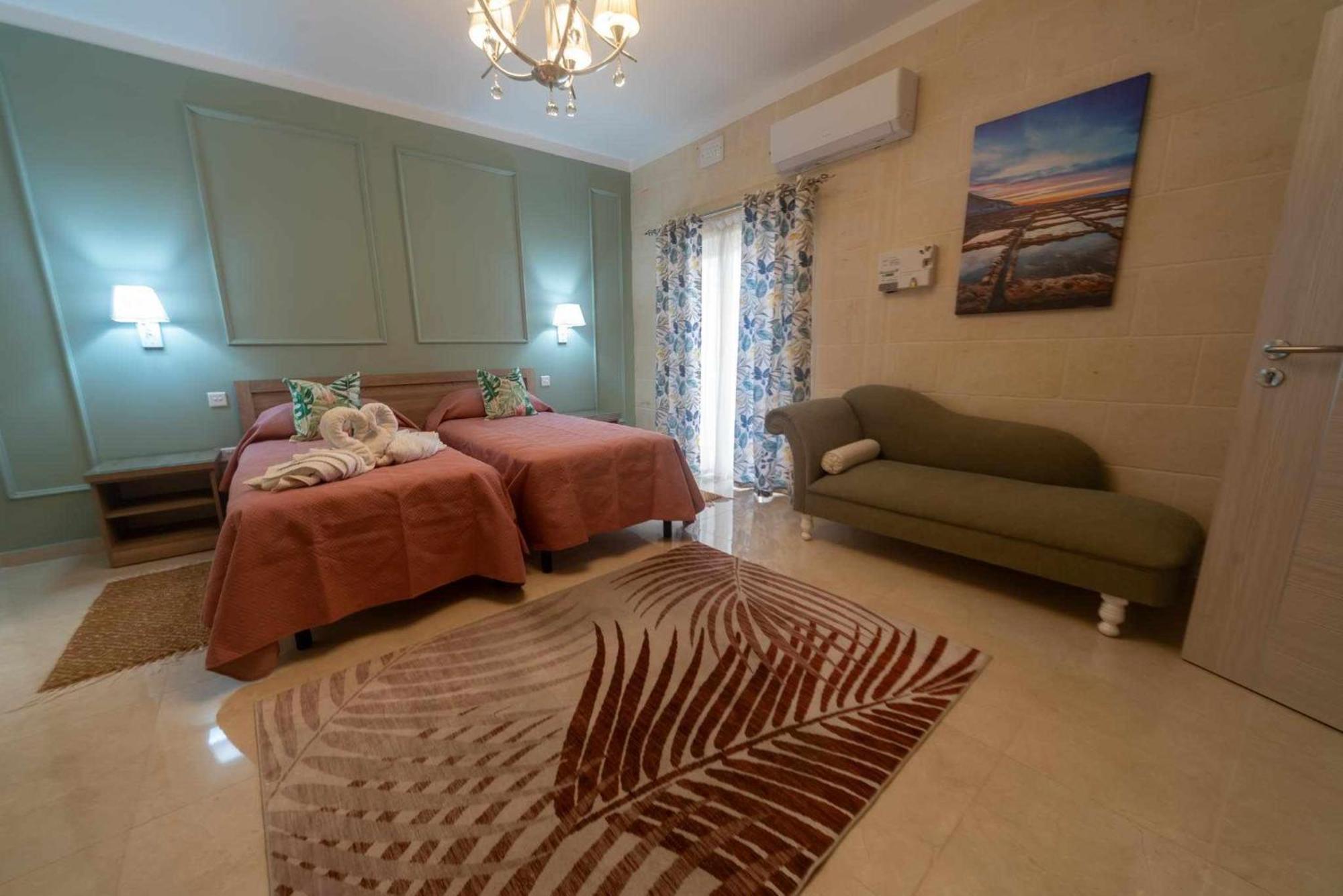 Casa Maria Pia Apartment Надур Екстериор снимка